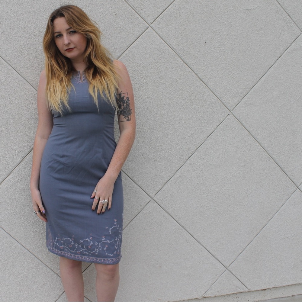 BCBGMAXAZRIA Designer Bodycon Midi Floral Dress 👗